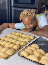 Load image into Gallery viewer, VEGANISH NIGERIA COOK BOOK - Knife N Spoon