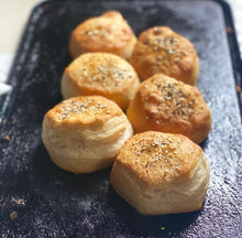 Load image into Gallery viewer, CINNAMON ROLLER SPICE (ESTIMATED SHIP DATE JULY 15) - Knife N Spoon